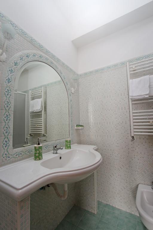 Villa Kappa Tivoli Room photo